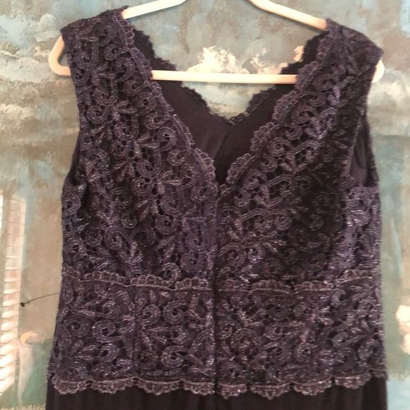 Alex Evenings Navy Sleeveless Gown Sz14P - Picture 6 of 16